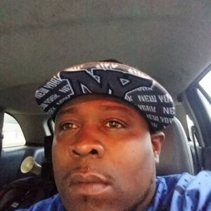 Meet your Posher, Efrin